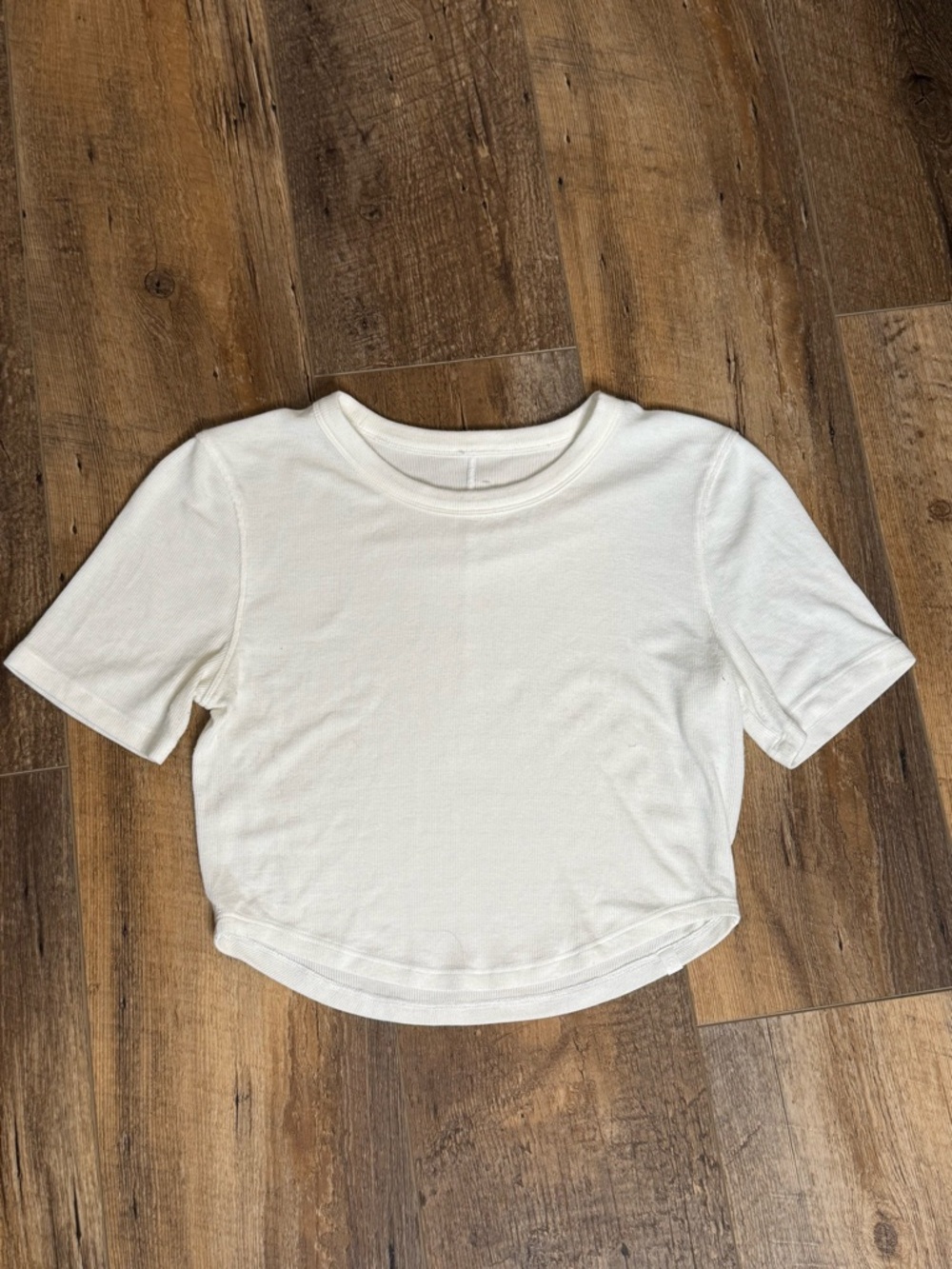 Lululemon Hold Tight Cropped T-Shirt, Size 4